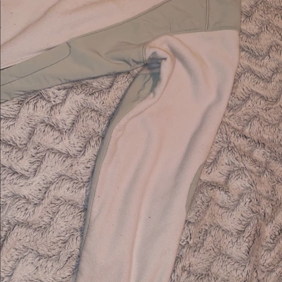 North Face jacket - Picture 2 of 3